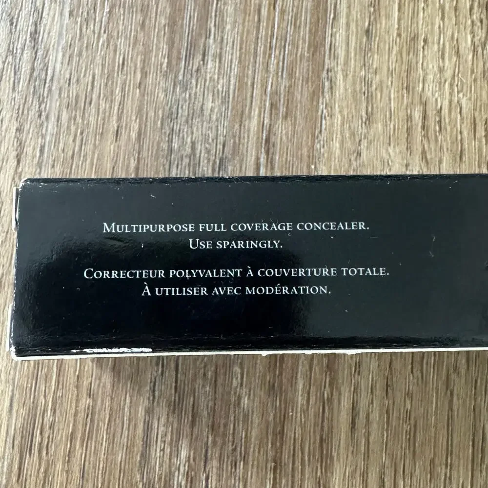 Amazing Cosmetics Amazing Concealer in Deep Golden
